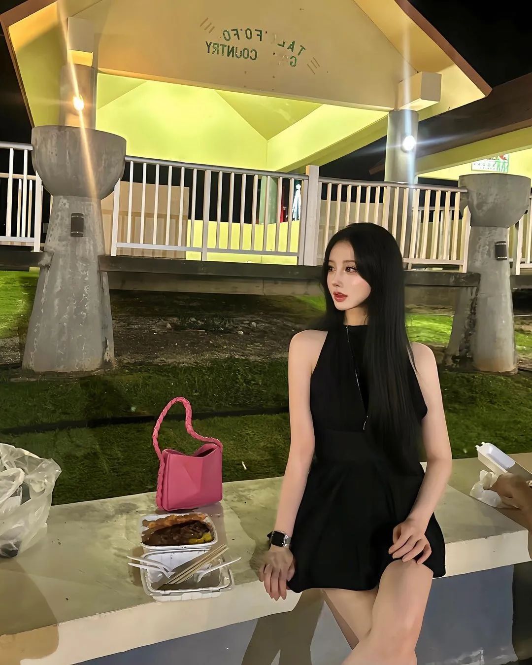兄弟们，韩国顶级网红美女，又纯又御，真的好凶，完全顶不住啊！