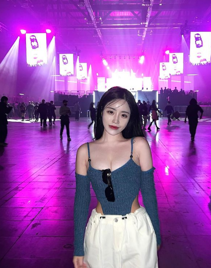兄弟们，韩国顶级网红美女，天赋拉满，真的好凶，完全顶不住啊！