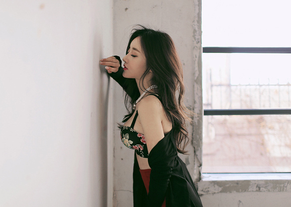 ▼SonYounJu▲160205图片_SC更新（暗黑系迷情冷艳印花吊带BRA）