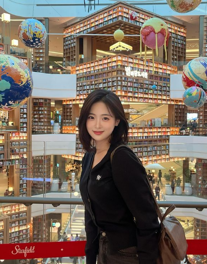 兄弟们，韩国顶级网红美女，颜值秒杀內娱女明星，姐姐鲨我！
