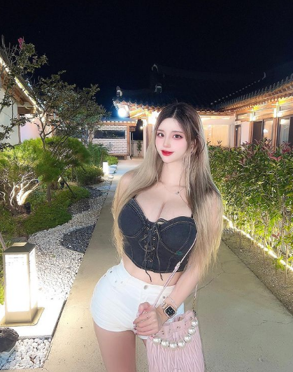 兄弟们，韩国顶级网红美女，真的好凶，这么大的事，根本藏不住！