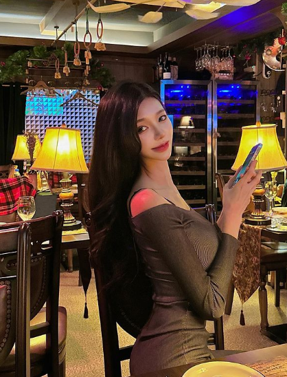 兄弟们，非常有实力的韩国网红美女，真的好凶，你们真的打不过！