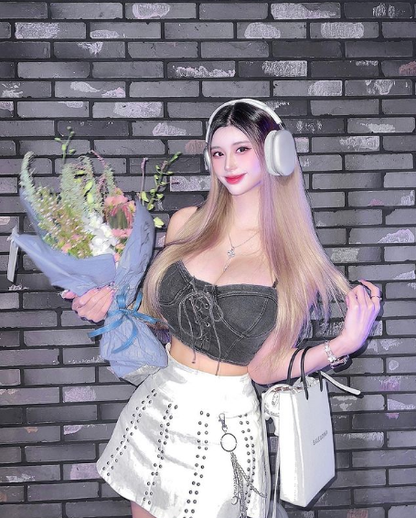兄弟们，韩国顶级网红美女，真的好凶，这么大的事，根本藏不住！