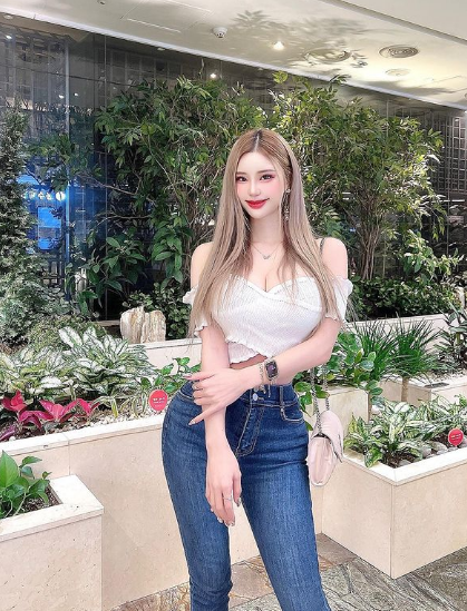 兄弟们，韩国顶级网红美女，真的好凶，这么大的事，根本藏不住！