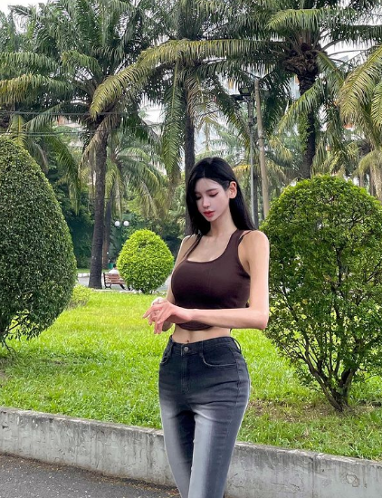 兄弟们，非常有实力的韩国网红美女，真的好凶，你们真的打不过！