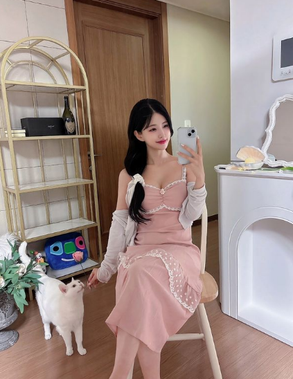 兄弟们，韩国顶级网红美女，天赋满满，真的好凶，你们肯定打不过！