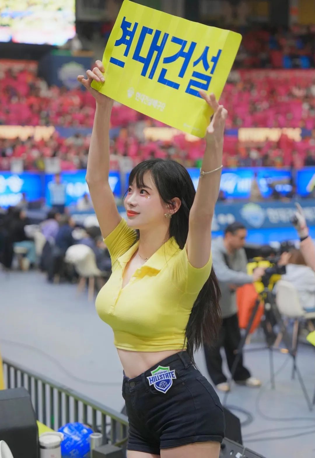 韩国顶级辣妹！这身材，技术犯规