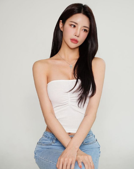 兄弟们，韩国顶级网红美女，真的好凶，信我，你们肯定打不过！