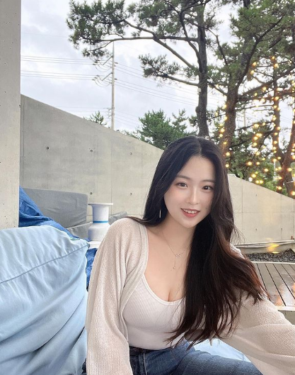 兄弟们，韩国顶级网红美女，颜值秒杀內娱女明星，姐姐鲨我！