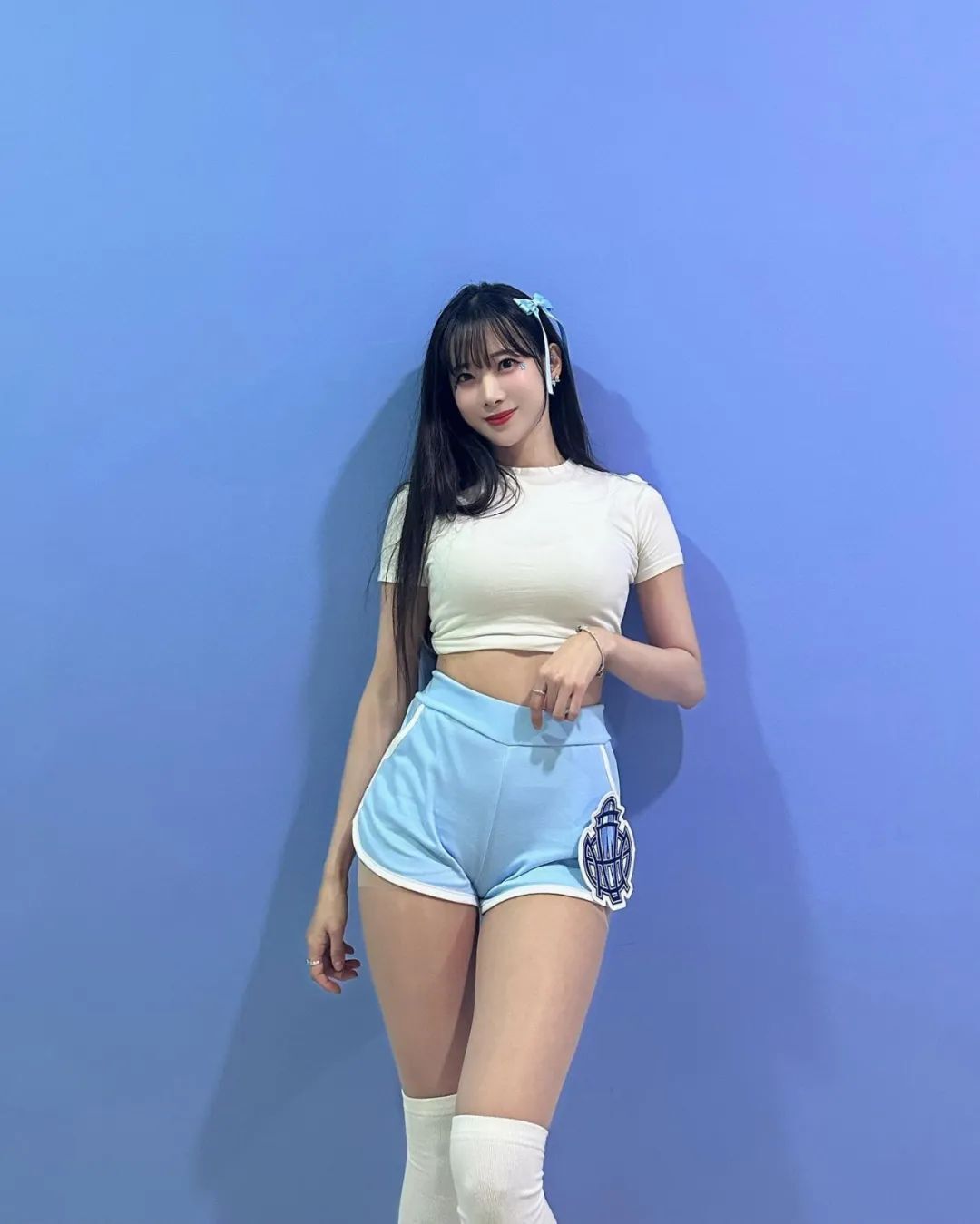 韩国顶级辣妹！这身材，技术犯规