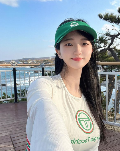 兄弟们，韩国顶级网红美女，既可爱又性感，姐姐鲨我！