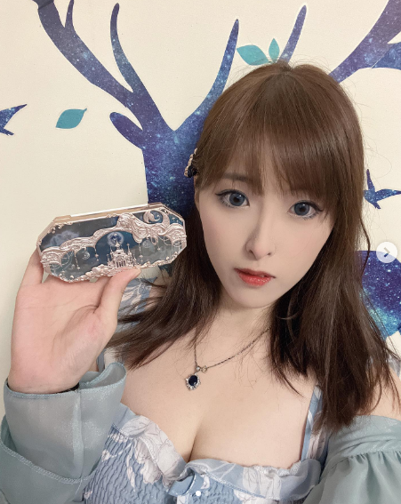 兄弟们，极品台妹！真的好凶，这么大的事应该早点说！