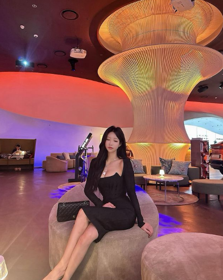 兄弟们，韩国顶级网红美女，真的好凶，这个你们真不是对手！