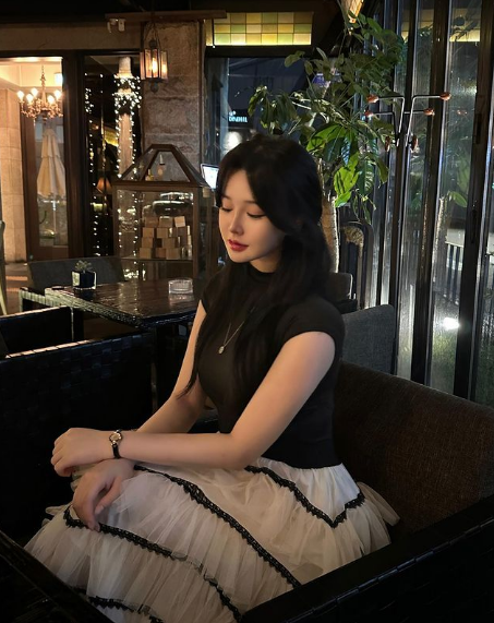 兄弟们，韩国顶级网红美女，又纯又御，真的好凶，完全顶不住啊！