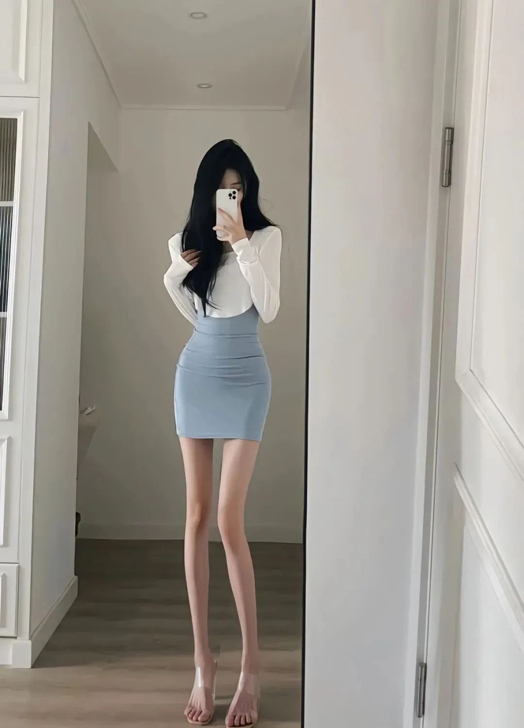 渣男壁纸丨顶级模特身材 大长腿