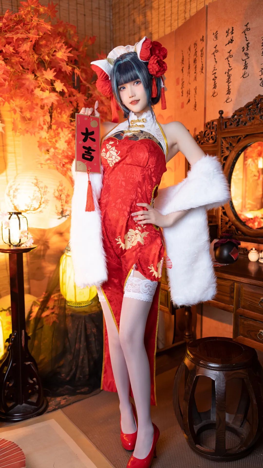 碧蓝航线柴郡·新春过场旗袍，优雅知性里的温柔