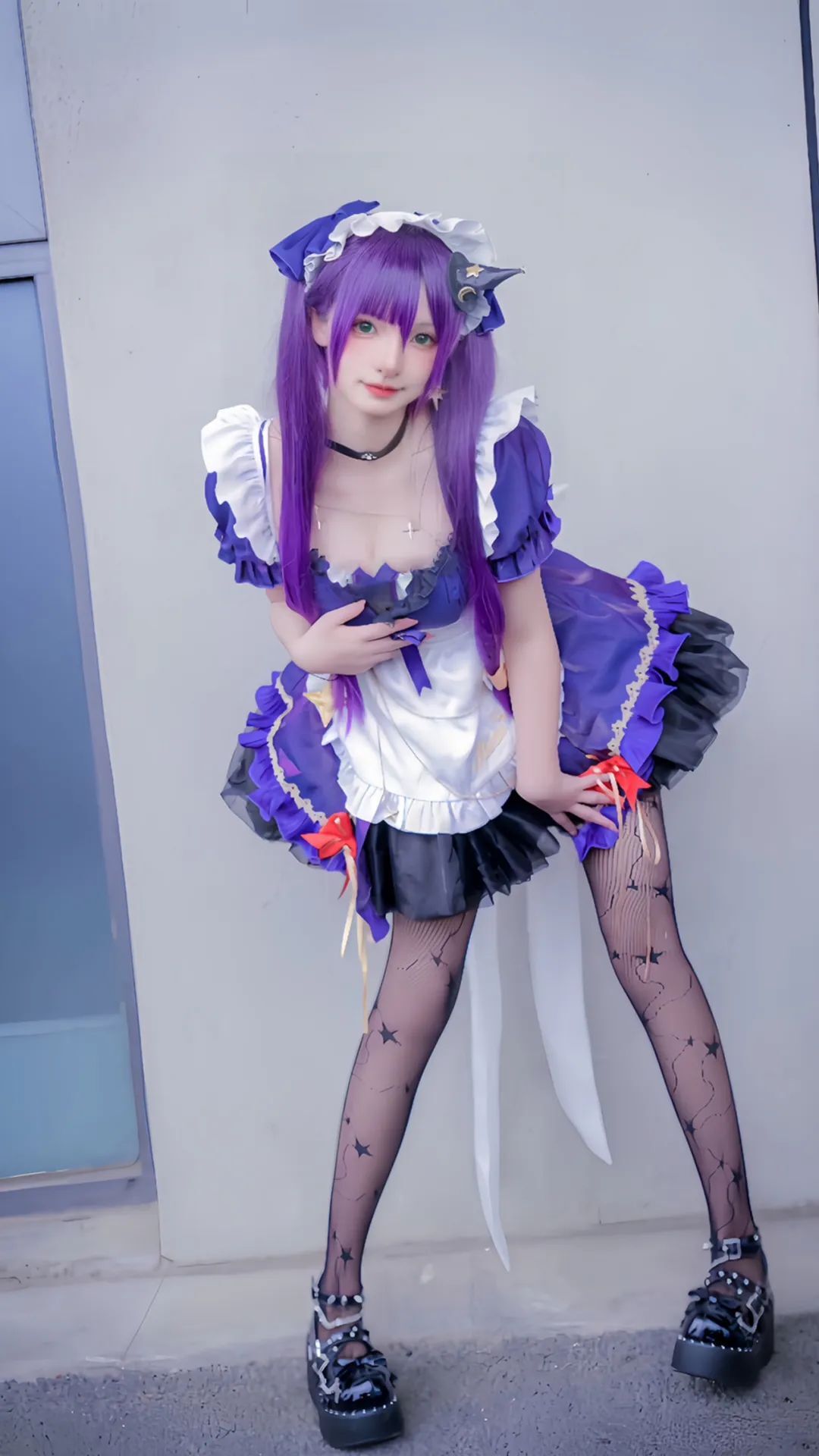 漫展里的神仙真的很多，这可爱的小女仆尤其漂亮