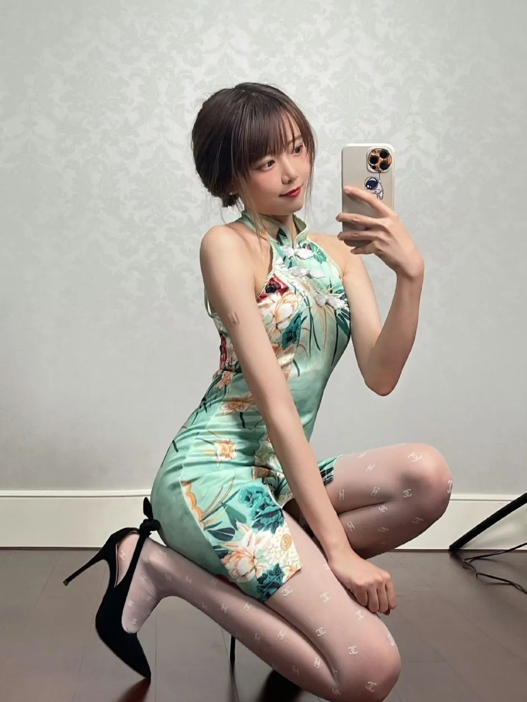 这长腿，杀疯了！最美电竞女主持！