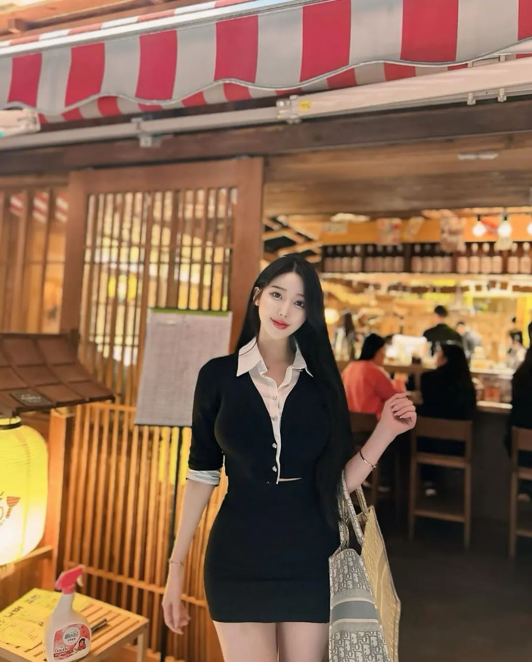 哇！这身材，堪称极品！完全藏不住！
