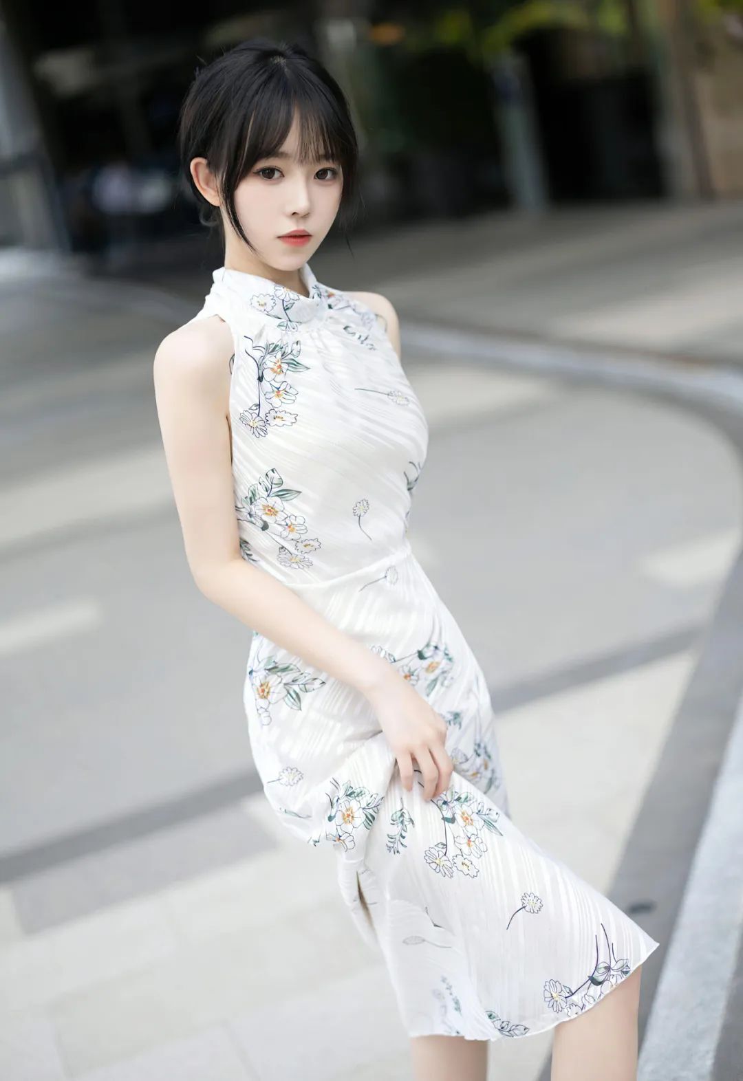 秀人模特奶瓶子私房写真