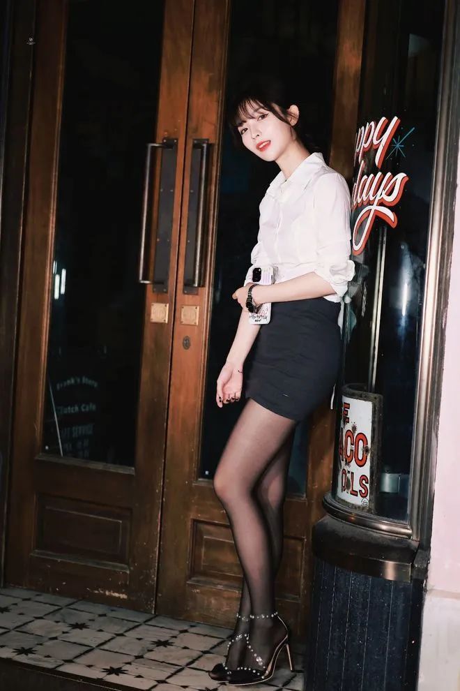 美腿勾魂千万！女团出道，性感撩人！