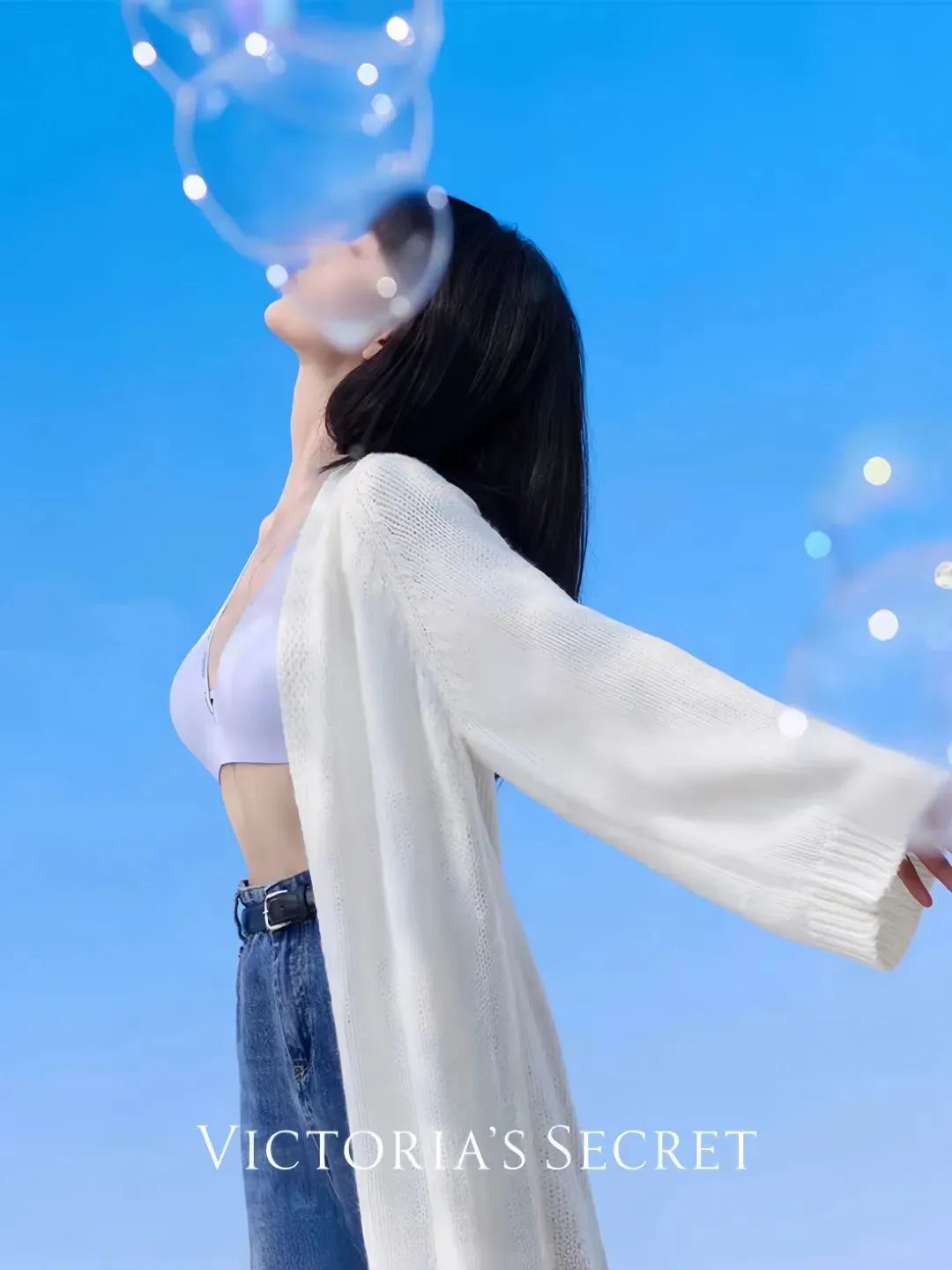 田曦薇维密内衣美照，甜美又性感的青春代言人
