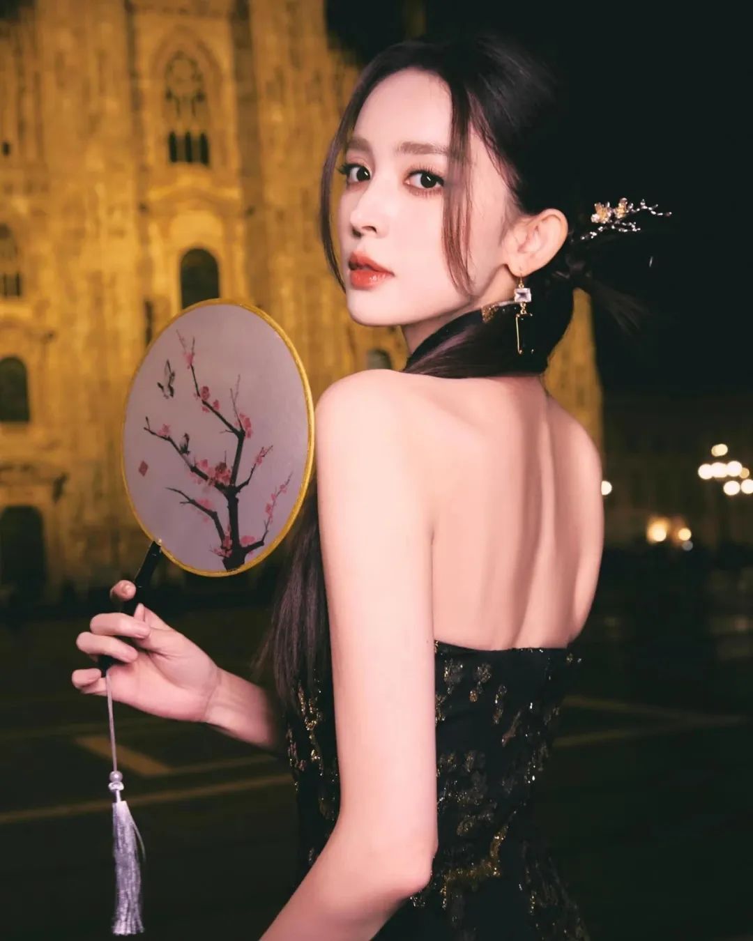 她拍的片无人不知！性感撩人，杀疯了！