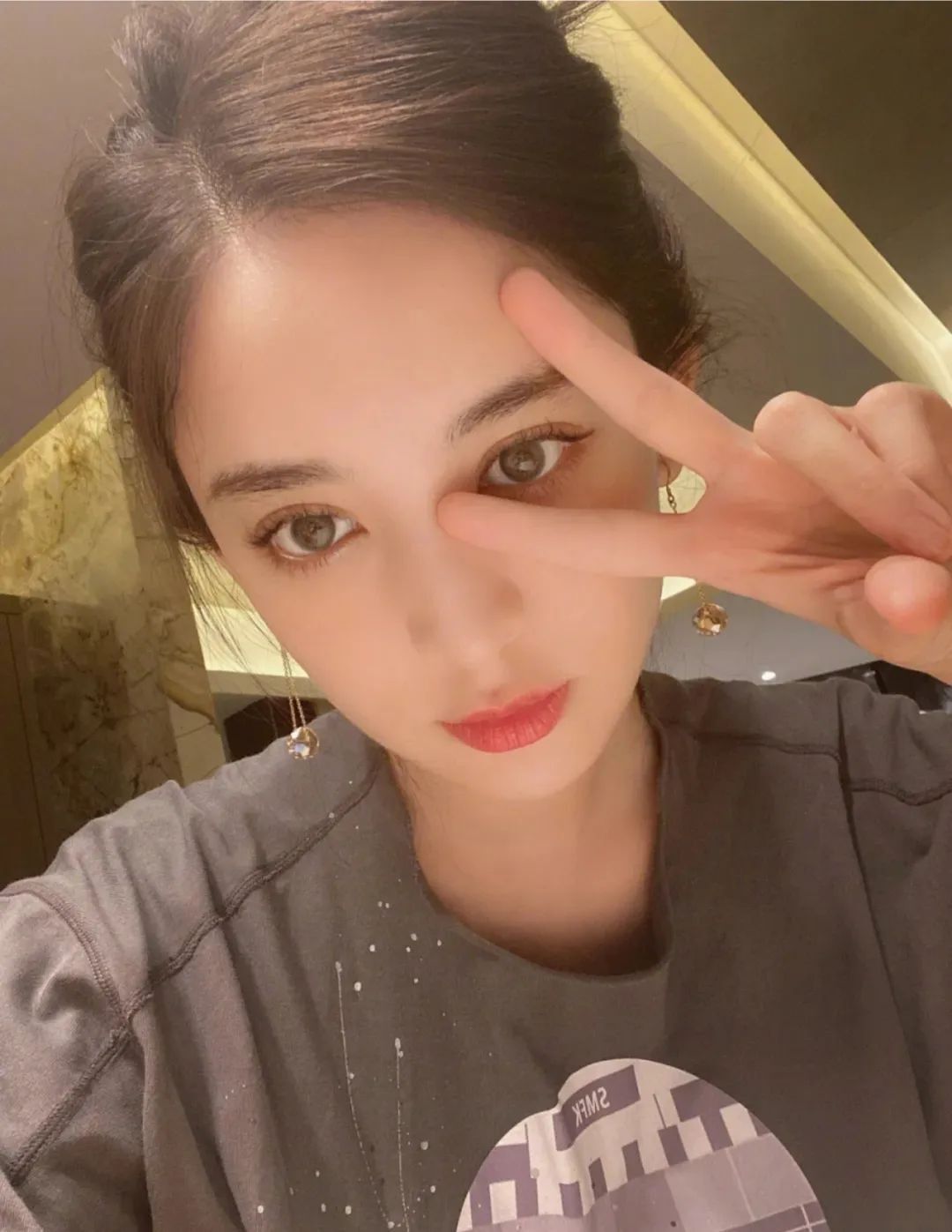 她拍的片无人不知！性感撩人，杀疯了！