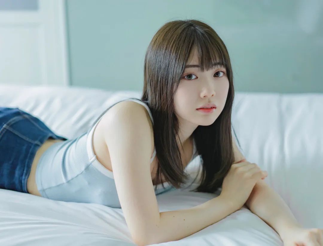 在役大学生，人美身材好