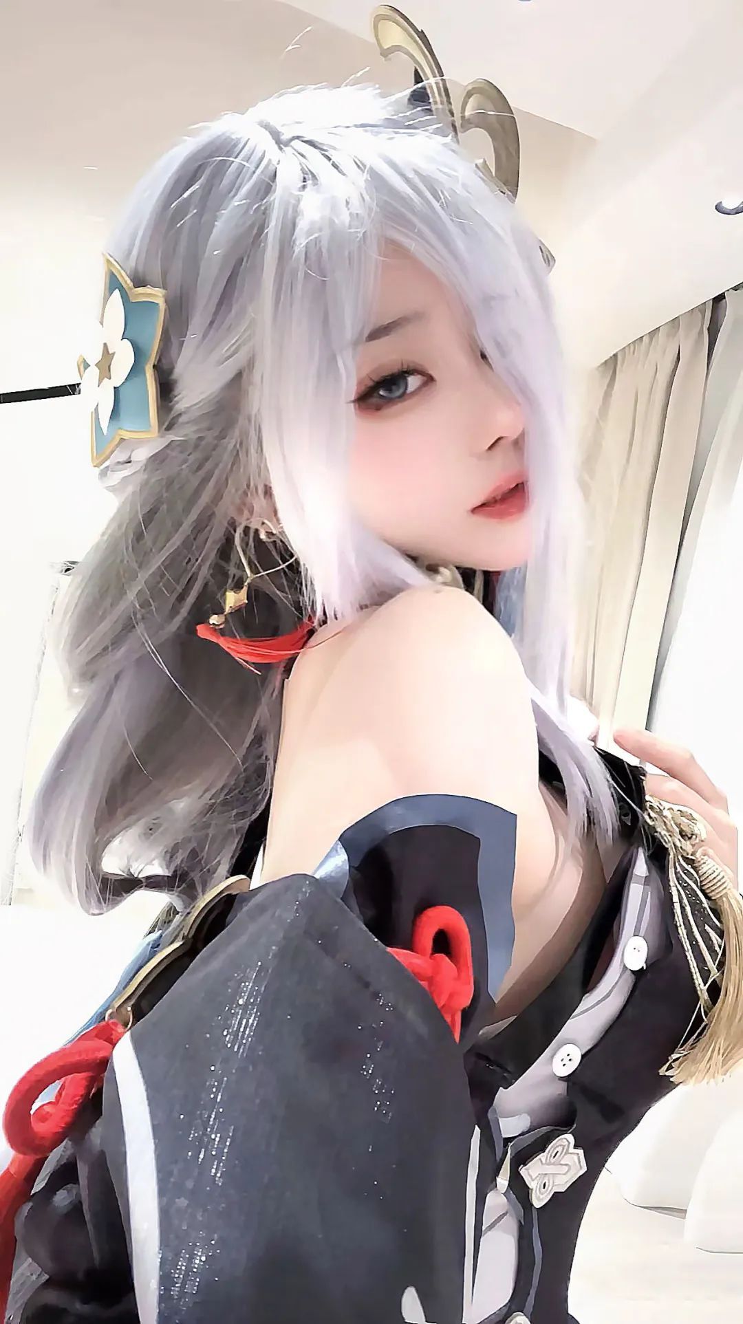 原神cos：泳装大草神，雪白护士装刻晴太顶了！女仆绫华心海太可爱了！