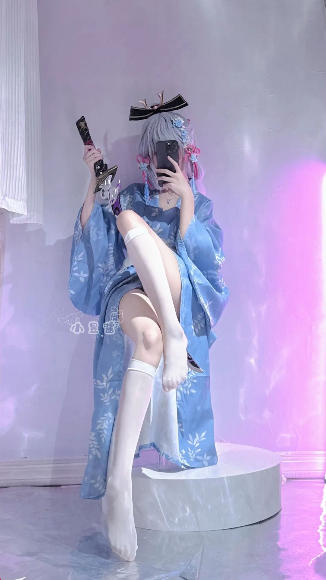 原神cos：黑丝+皮裤，甘雨让人狂喜！和服绫华，泳装刻晴，黑丝女仆水神太萌了！