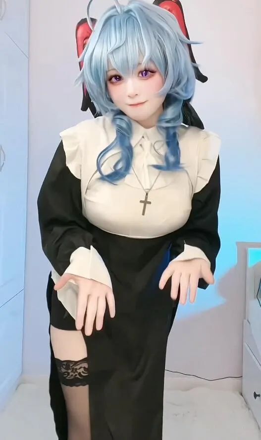 原神cos：白丝+修女装，甘雨太顶了！制服秘书雷神，JK胡桃绫华美爆了！