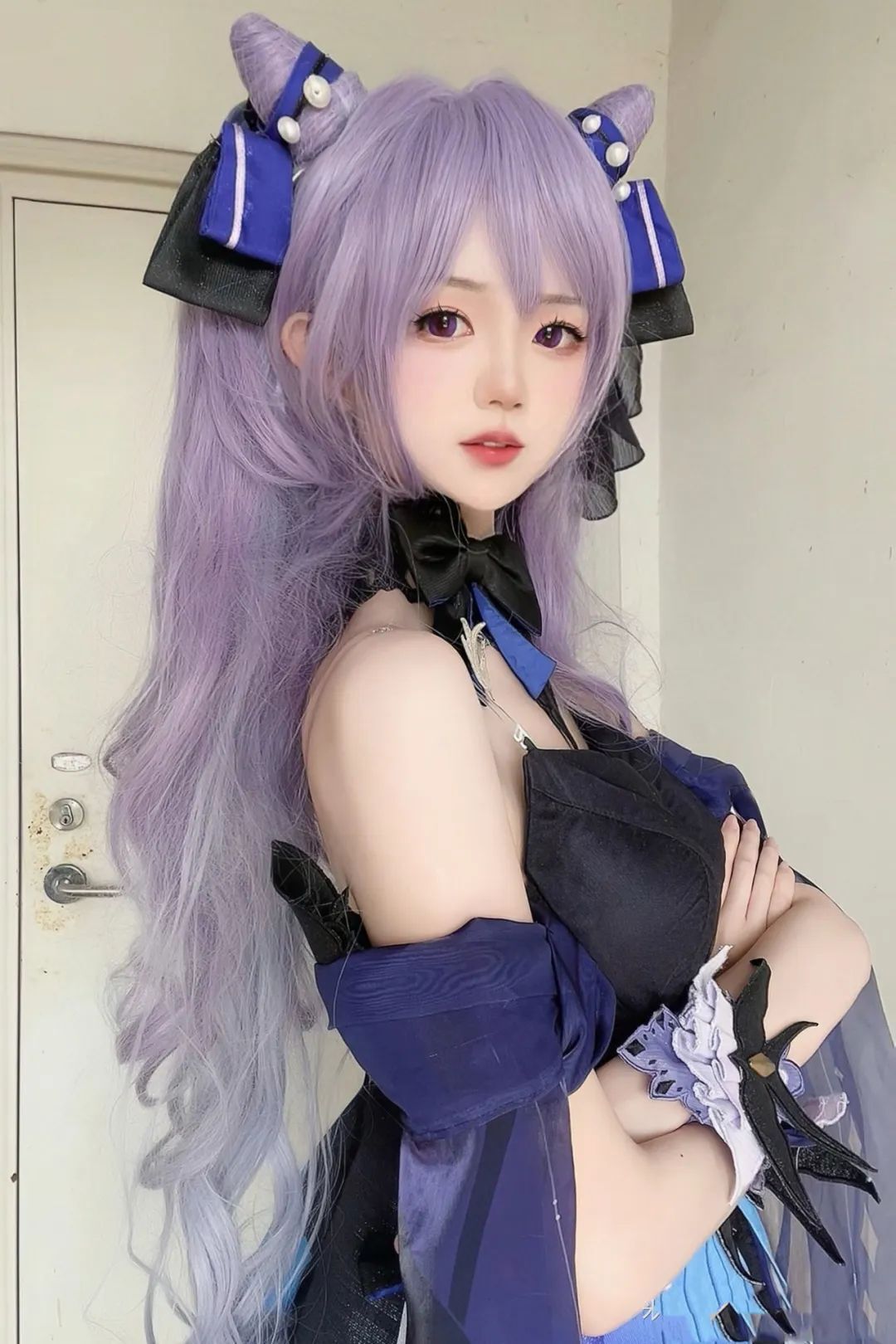 原神cos：汉服胡桃甘雨太大气了！婚纱绫华刻晴像极了初恋！宵宫绮良良笑的真甜美！