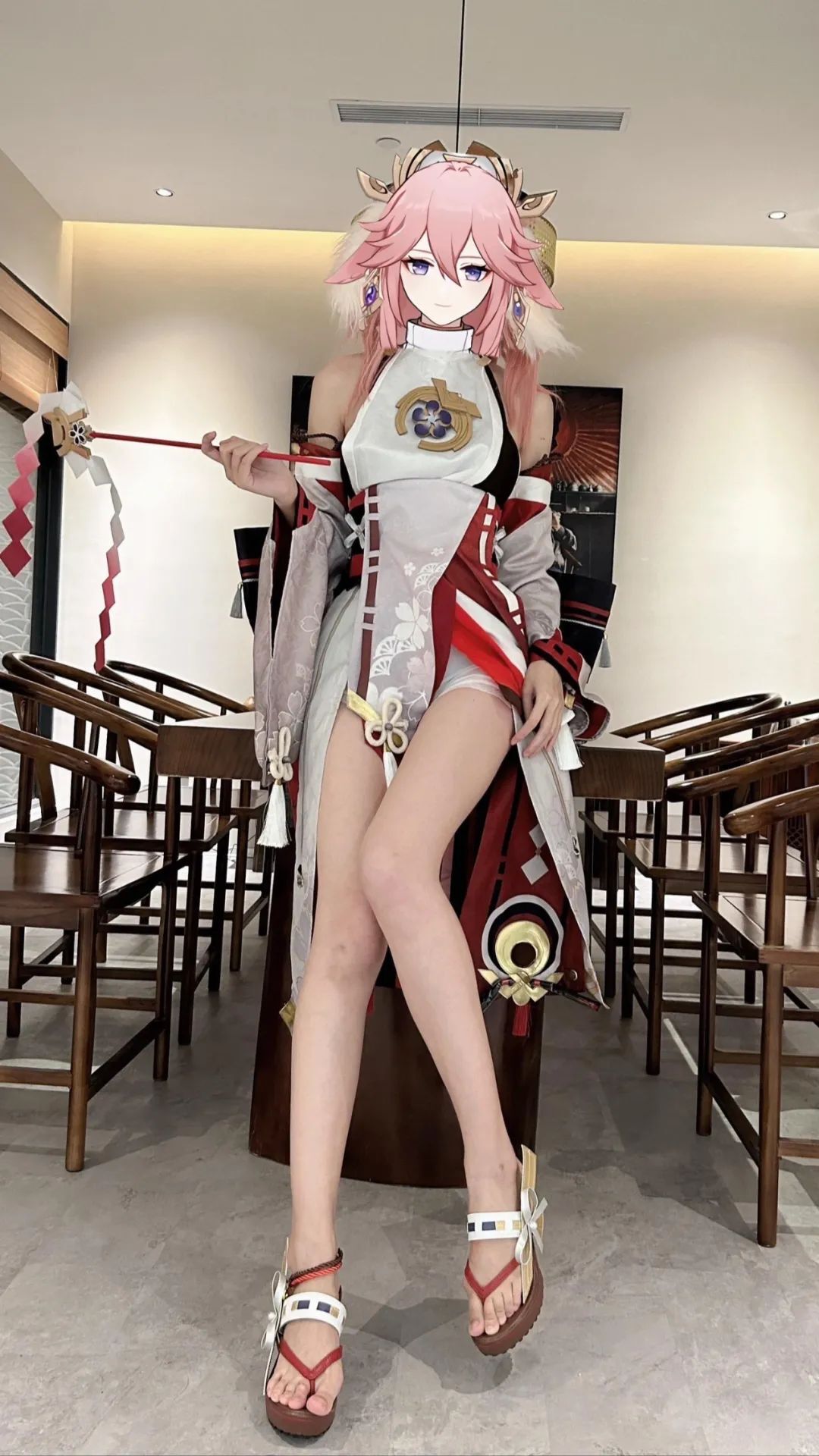 原神cos：JK制服绫华，泳装草神太可爱了！白丝婚纱刻晴让人狂喜！黑丝旗袍申鹤我爱了！