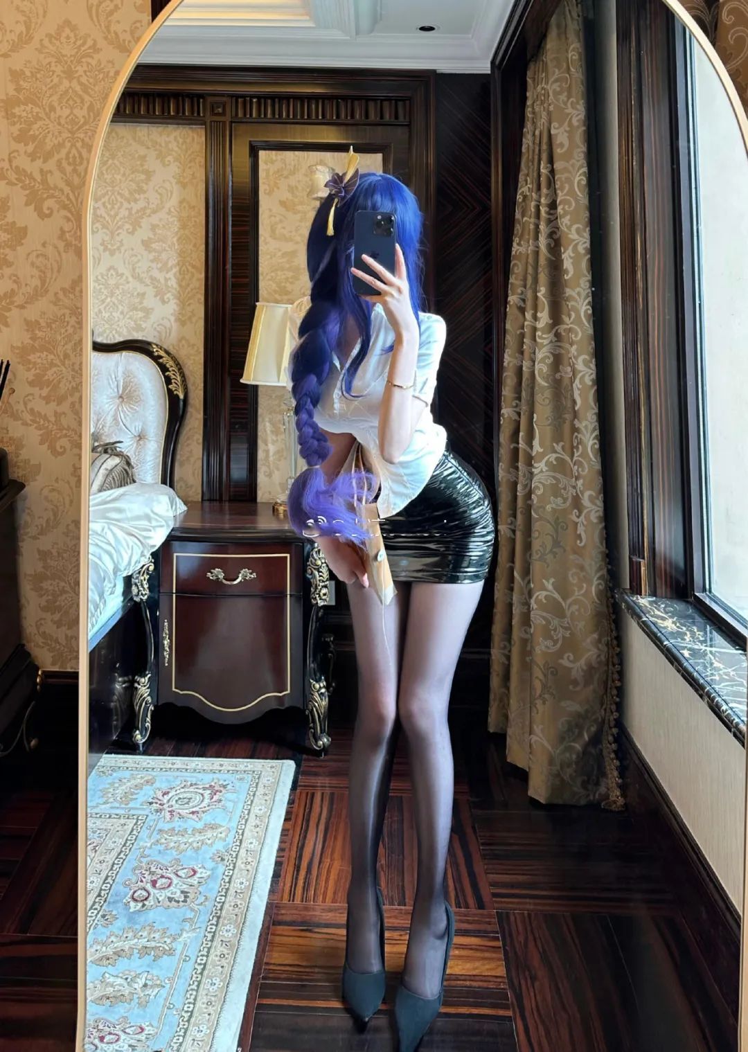 原神cos：黑丝+紧身衣，车模申鹤太顶级了！女仆刻晴甘雨双倍快乐！猫耳雷神也太萌了吧？