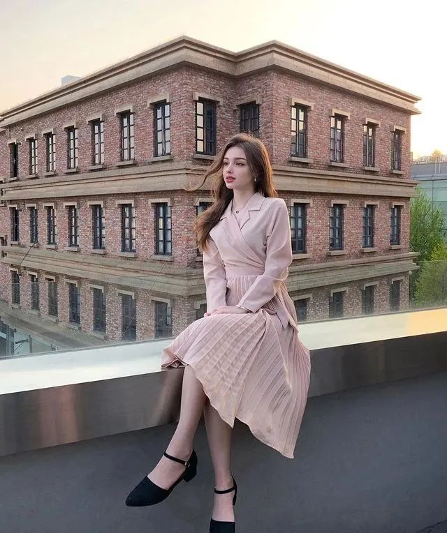 模特|艾琳娜-卡里莫娃，乌兹别克斯坦的芭比女神