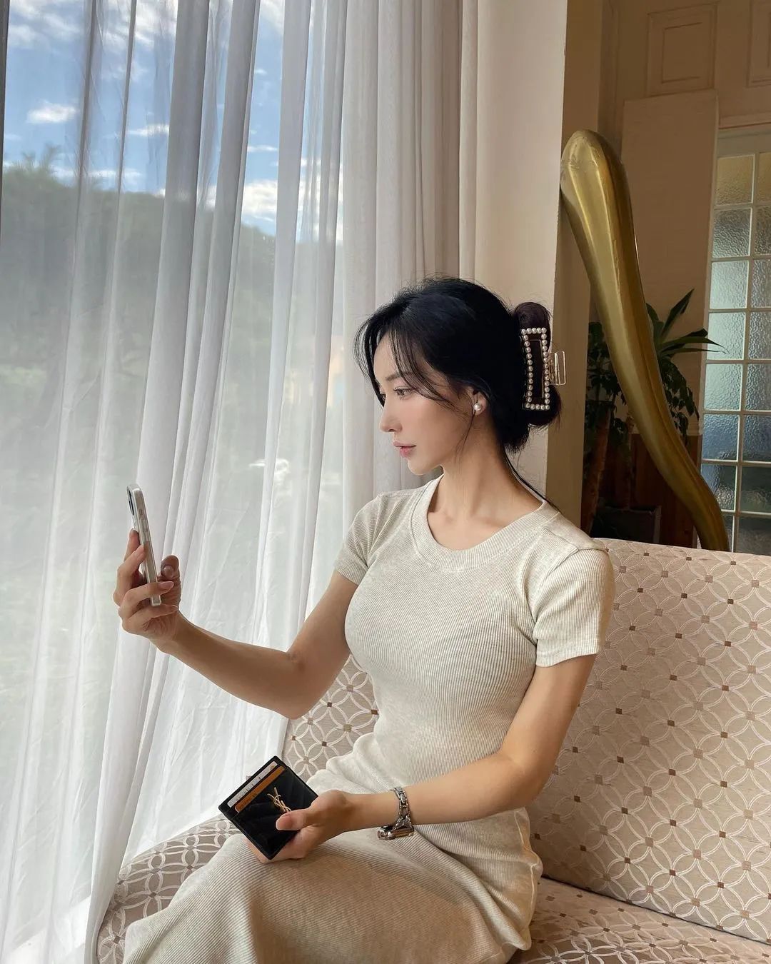 INS美女 | 韩国普拉提教练yetto，精致面容的性感健身模特