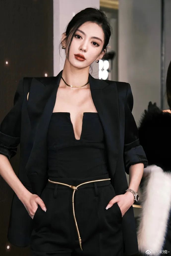 最美“车模”宋楠小姐姐，车模界颜值天花板