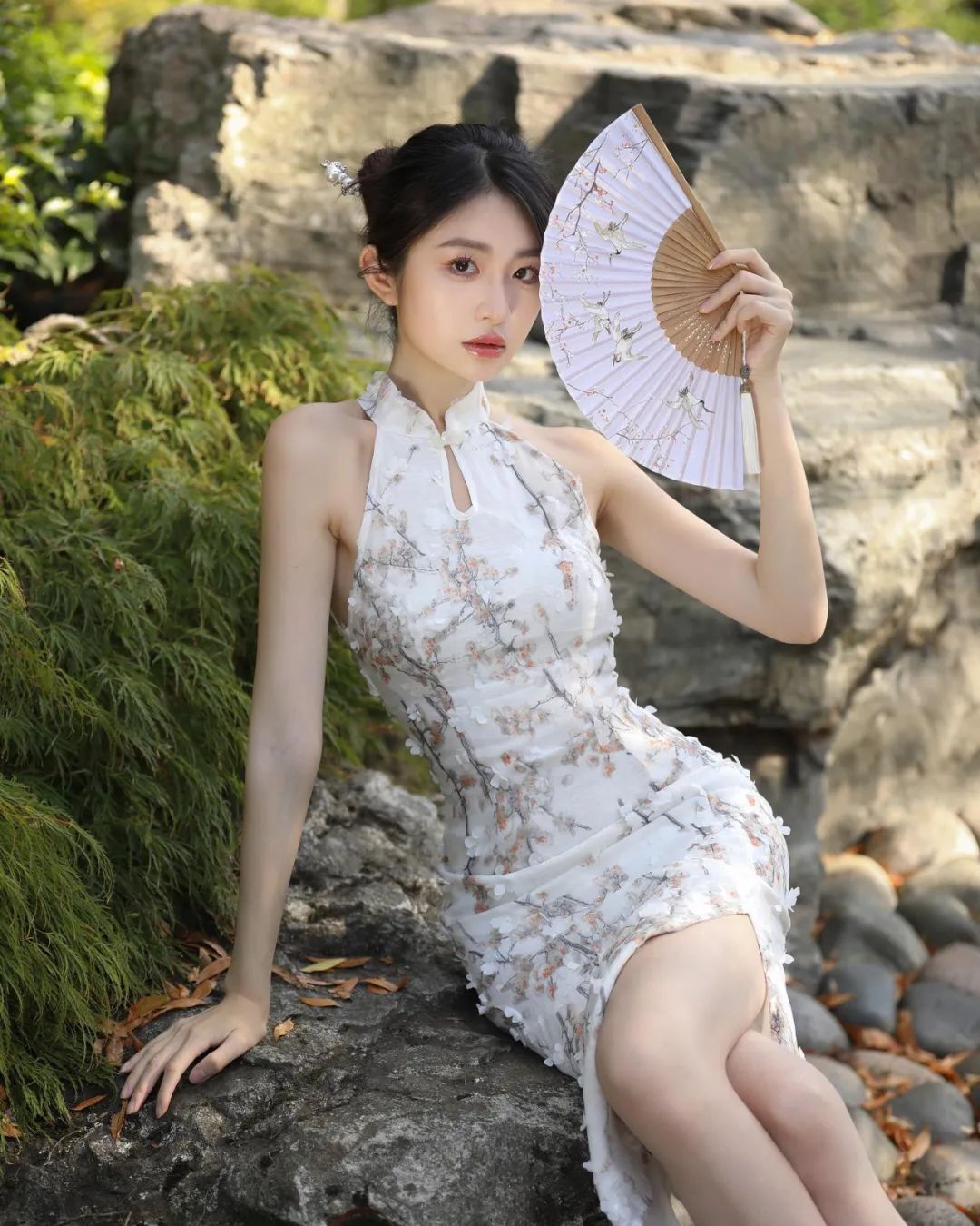 国内网红模特 | 甜美长相和御姐身材的纯欲风女神，撩人于无形