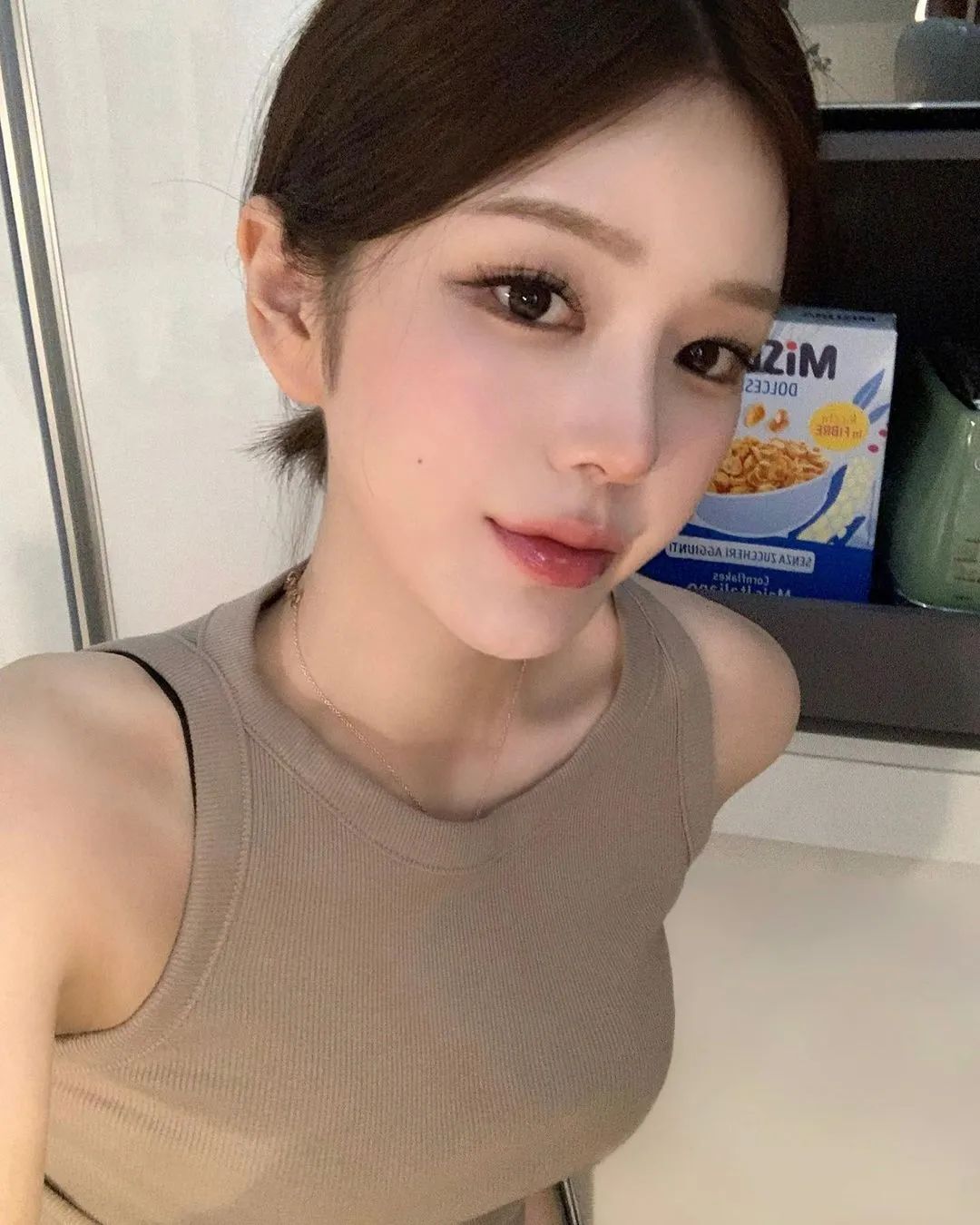 INS美女| 韩国模特rekn0t，清秀可人的小姐姐
