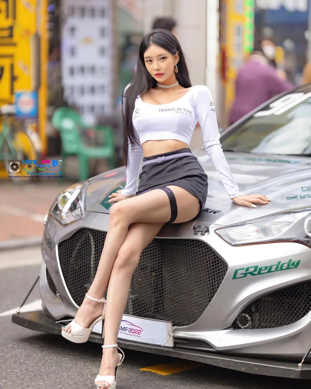 韩国车模 | 甜美长相大长腿，性感妖娆好身材！
