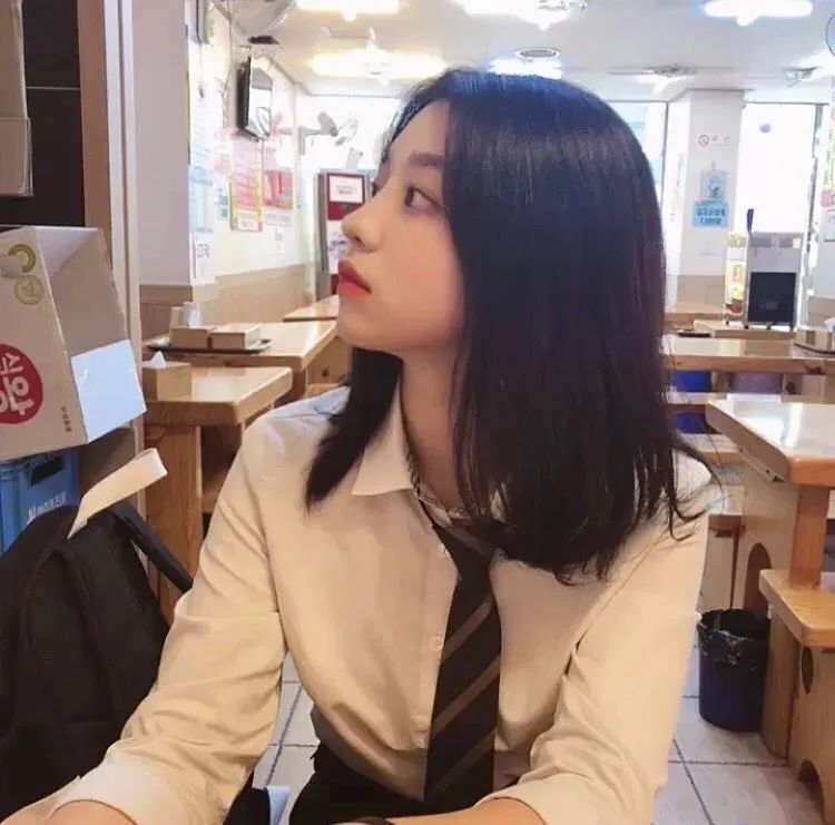 [仙女集]一枝红艳露凝香，云雨巫山枉断肠