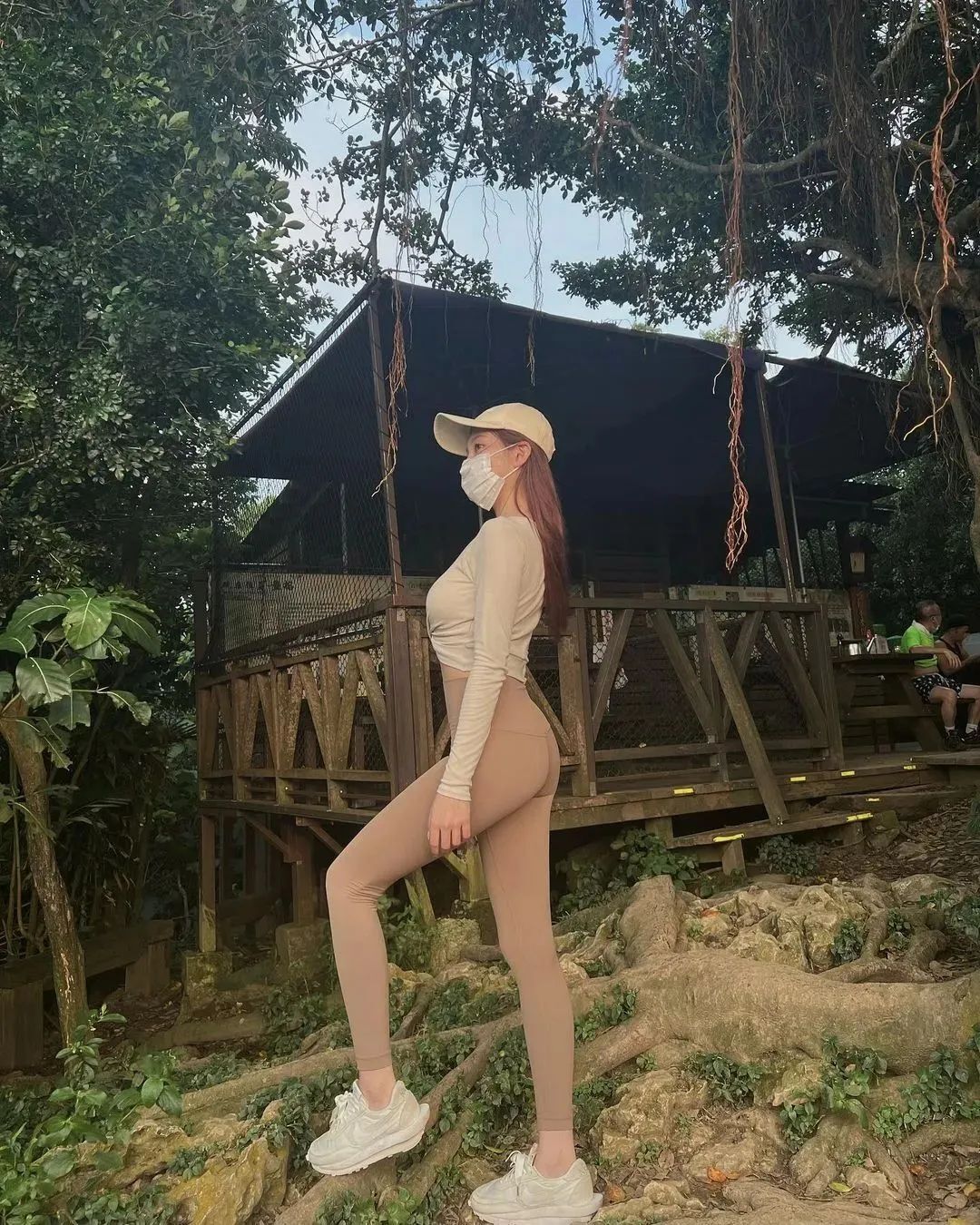 [仙女集]台湾网红，风格大胆，敢穿敢秀