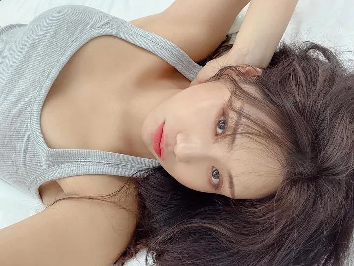 [仙女集]绝美の脸，丰富の身材！