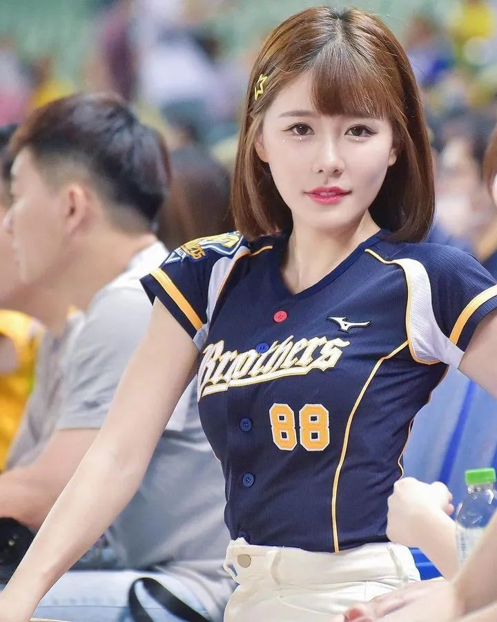[仙女集]这个湾湾啦啦队员太美了