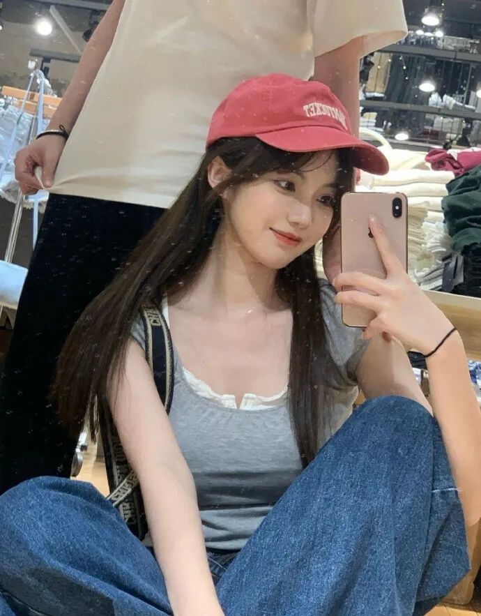 [仙女集]白色超短裙，真犯规了