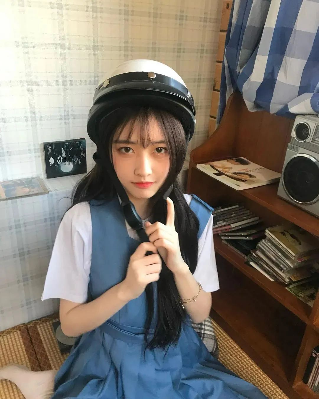 佘颖欣，网红界美女的颜值“天花板”