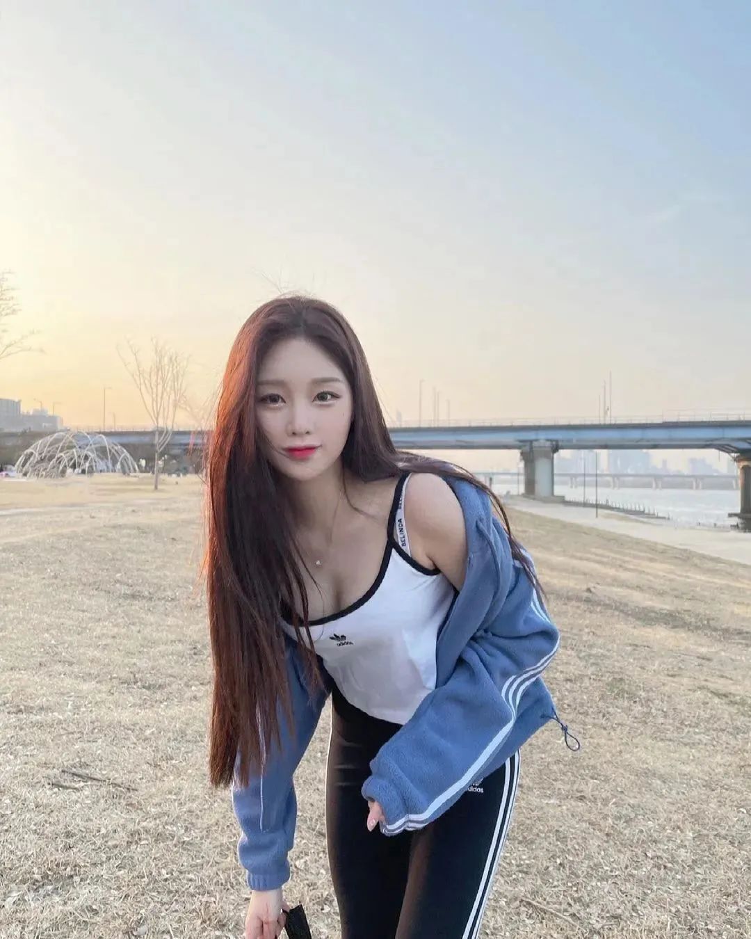 武韩京，又甜又美的韩国网红美女主播