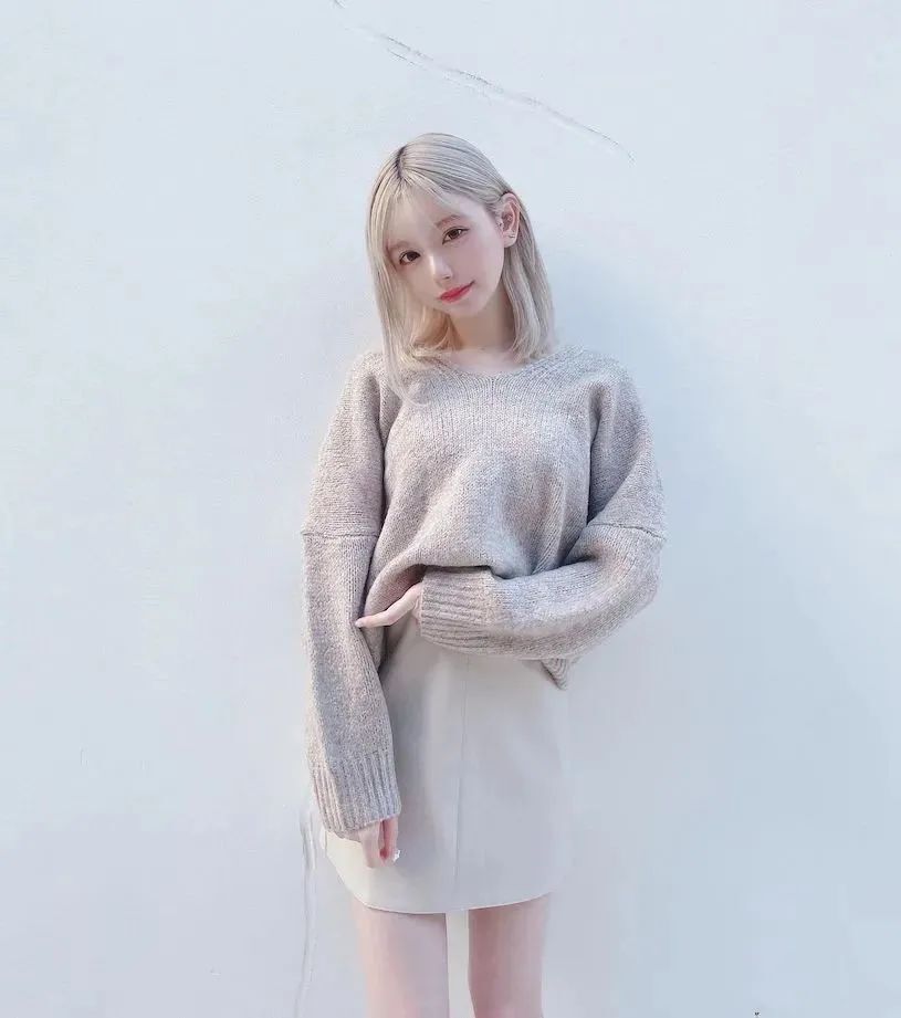 若林萌々，又萌又美的网红美女