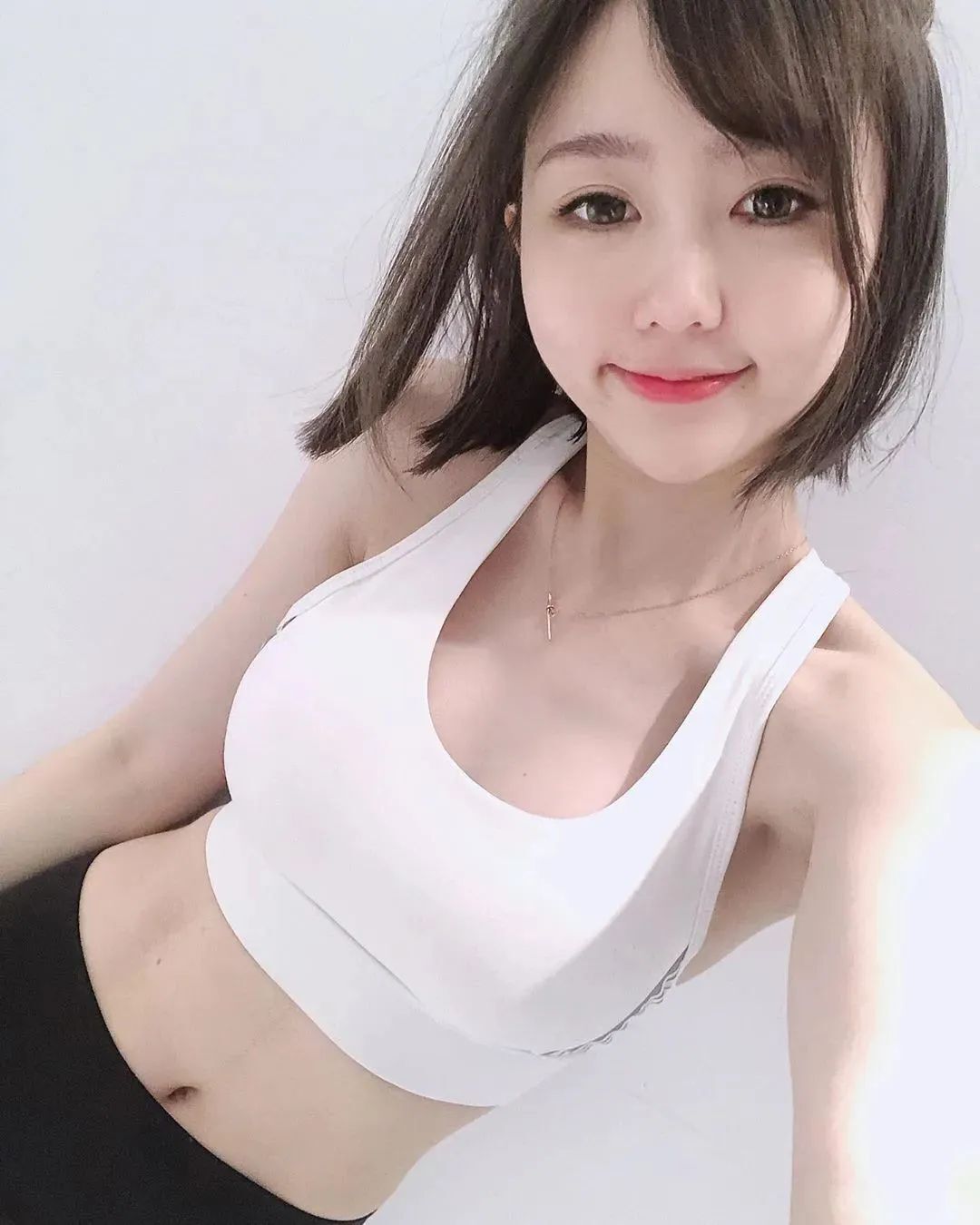翁子婷，清纯可爱的“甜美系”女神